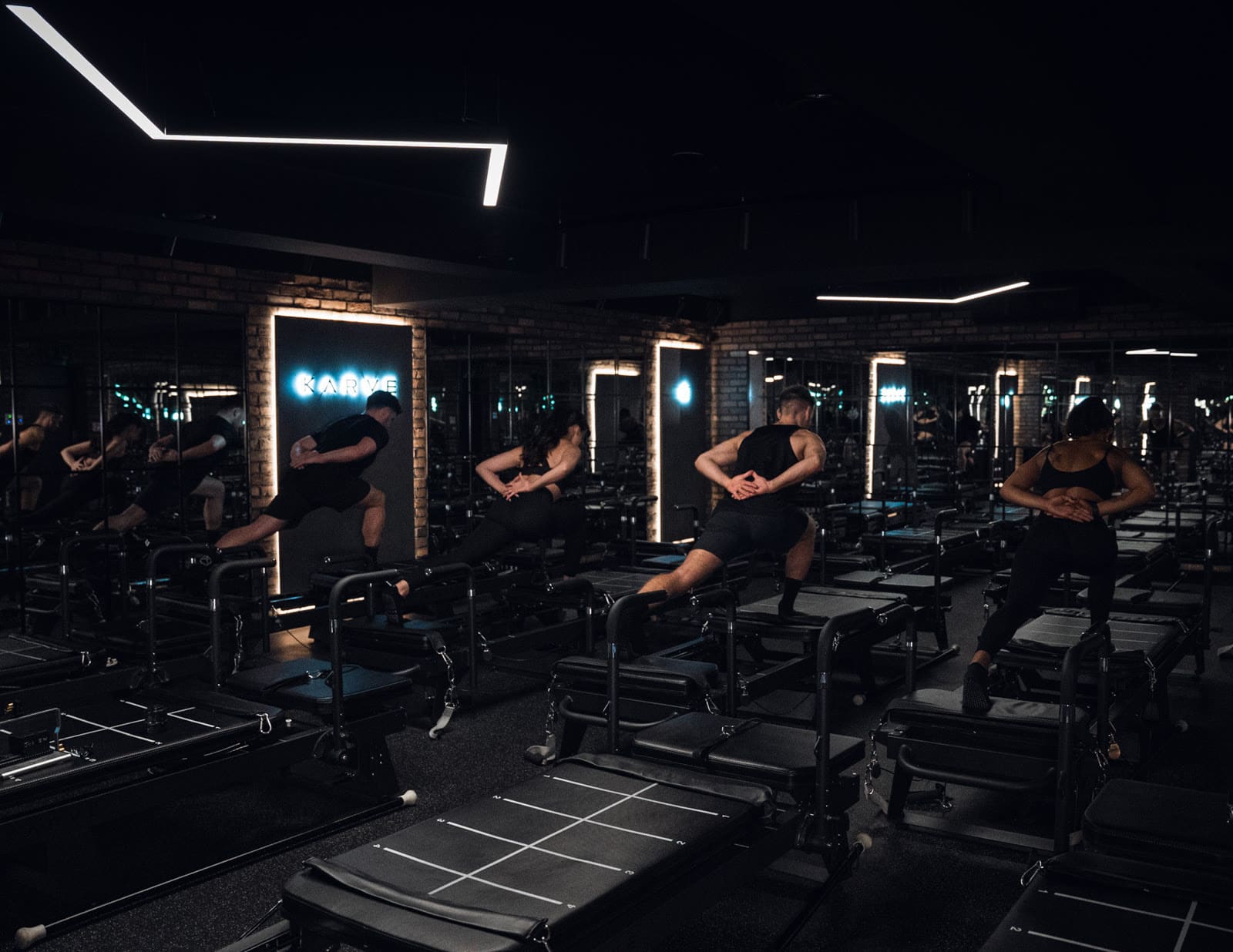 A full class mid-workout on the Transformers under low light at KARVE A full class mid-workout on the Transformers under low light at KARVE
