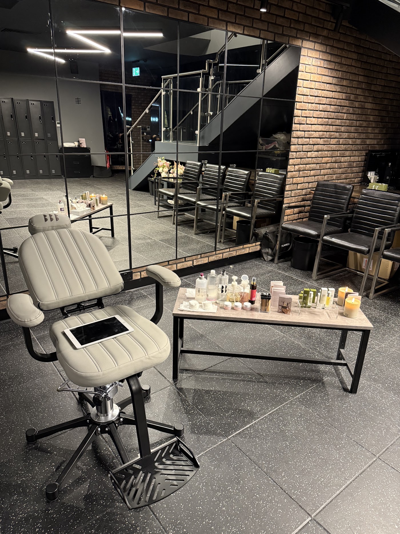 Blink Brow Bar × KARVE